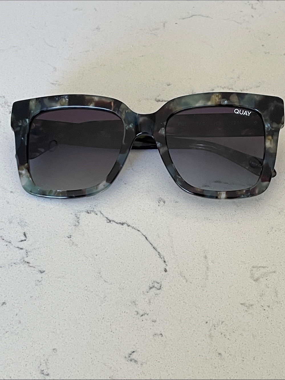 Quay Australia Square Tortoise Sunglasses - Black and Turquoise